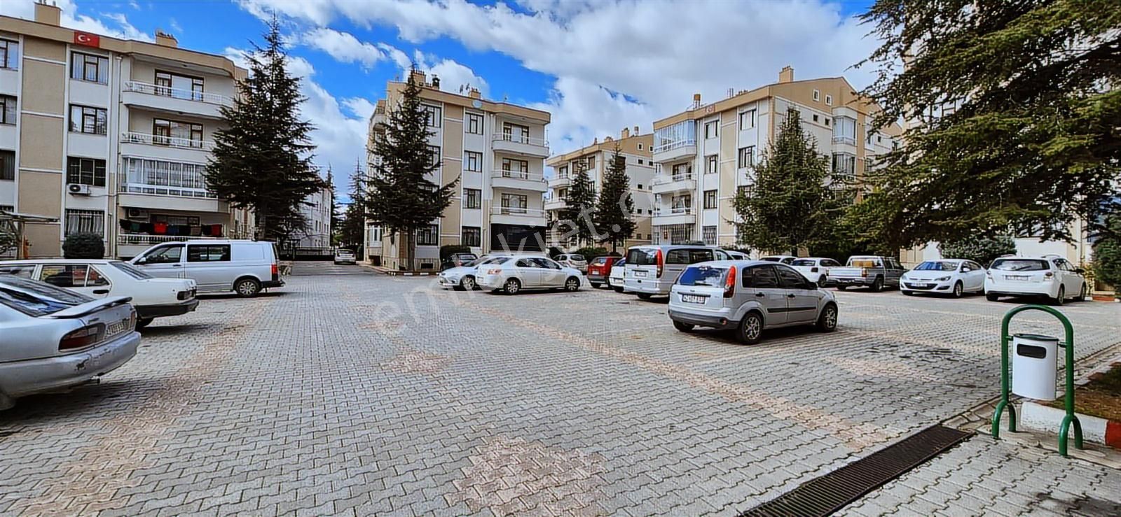 Akıncılar Mah.satılık Site İçi 3+1 Ara Kat Daire - Görsel 16