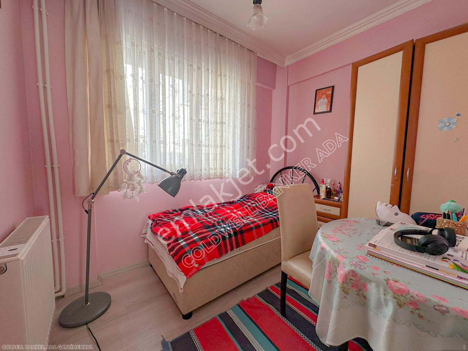 Kuşadası Marinada Müstakil Bahçeli 4+1 Villa - Görsel 27