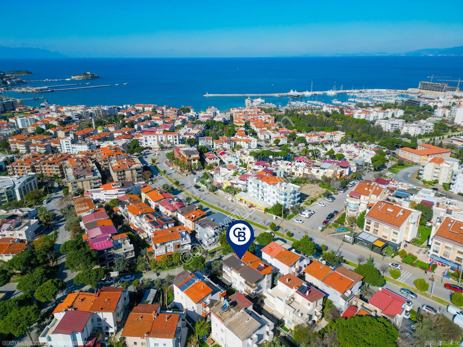 Kuşadası Marinada Müstakil Bahçeli 4+1 Villa - Görsel 3