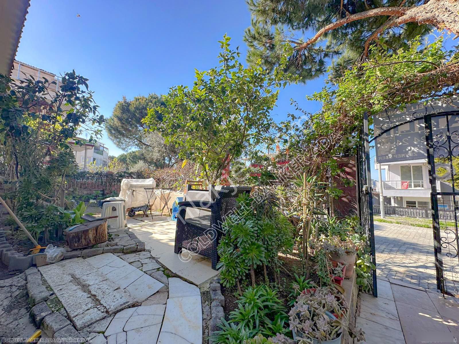 Kuşadası Marinada Müstakil Bahçeli 4+1 Villa - Görsel 10