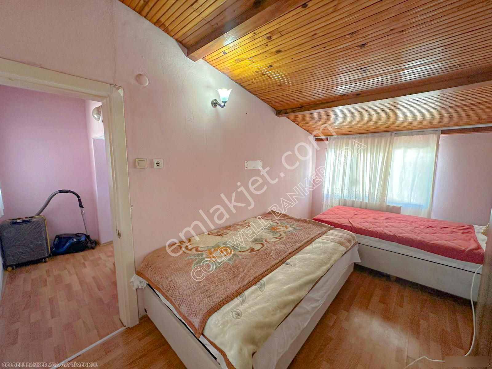 Kuşadası Marinada Müstakil Bahçeli 4+1 Villa - Görsel 29