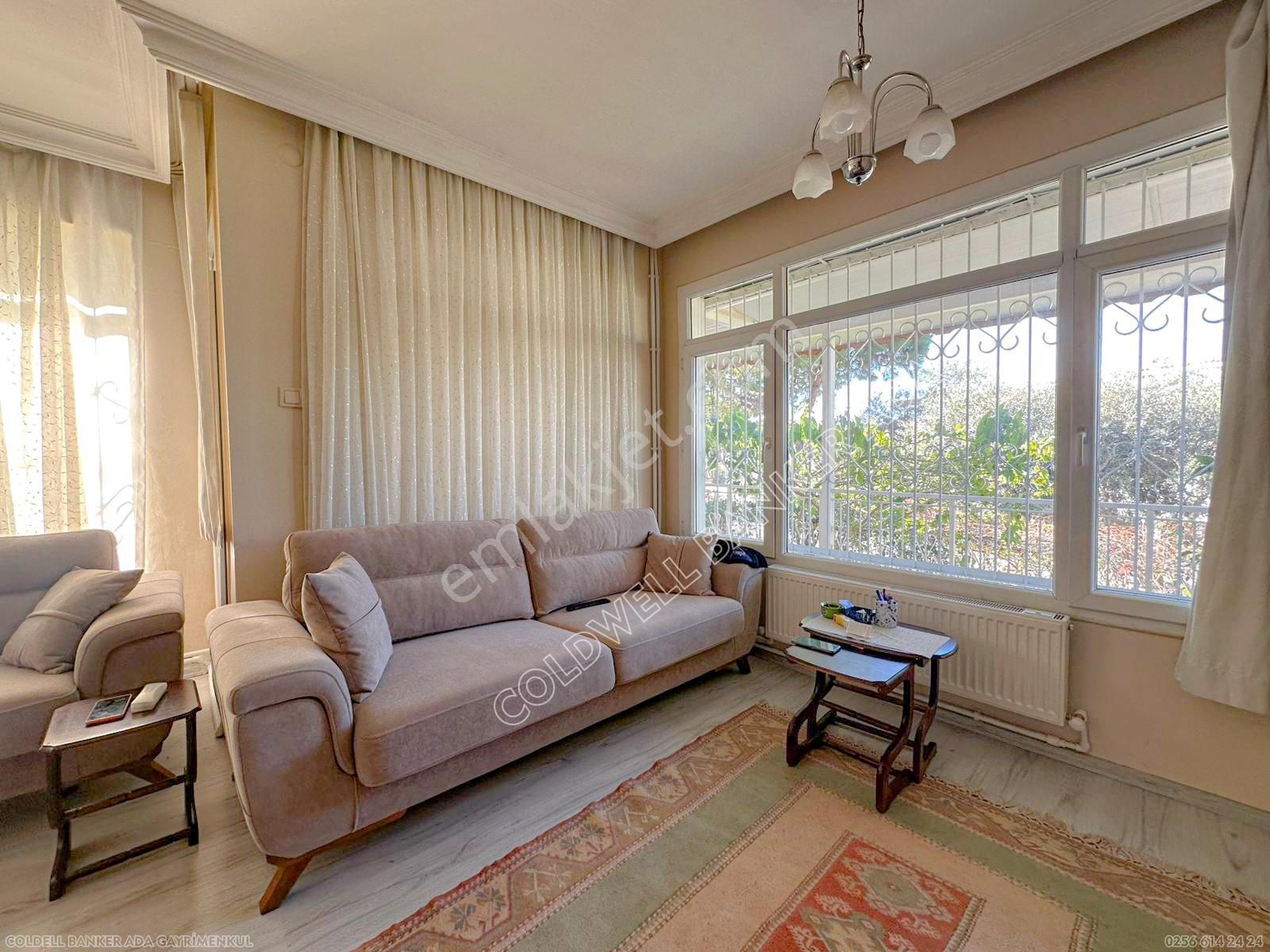 Kuşadası Marinada Müstakil Bahçeli 4+1 Villa - Görsel 15