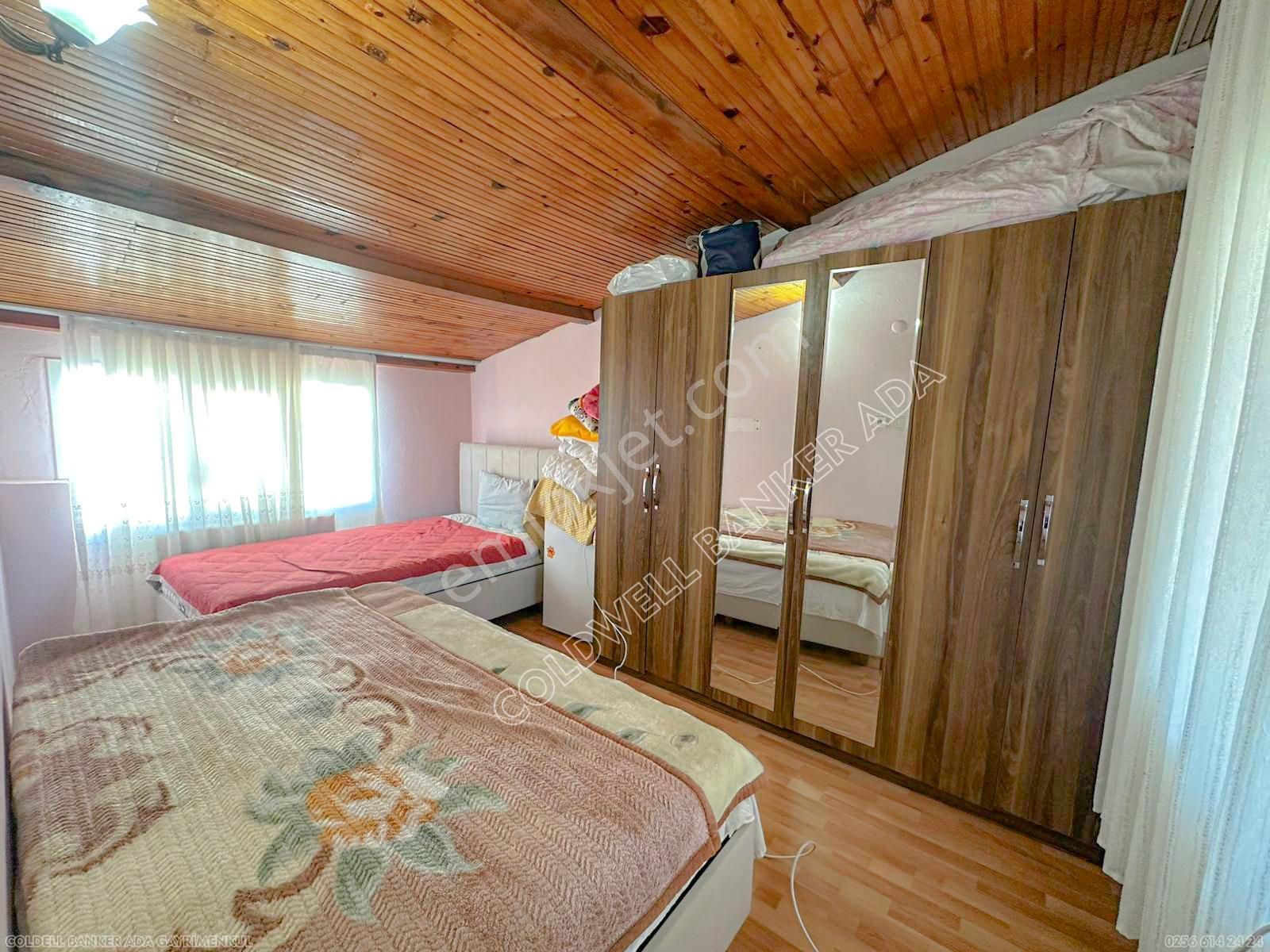 Kuşadası Marinada Müstakil Bahçeli 4+1 Villa - Görsel 32