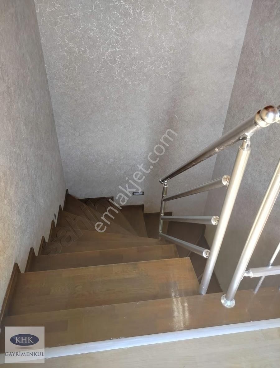 Menderes Merkezde Satılık 4+1 Site İçi Satılık Tripleks Villa - Görsel 20