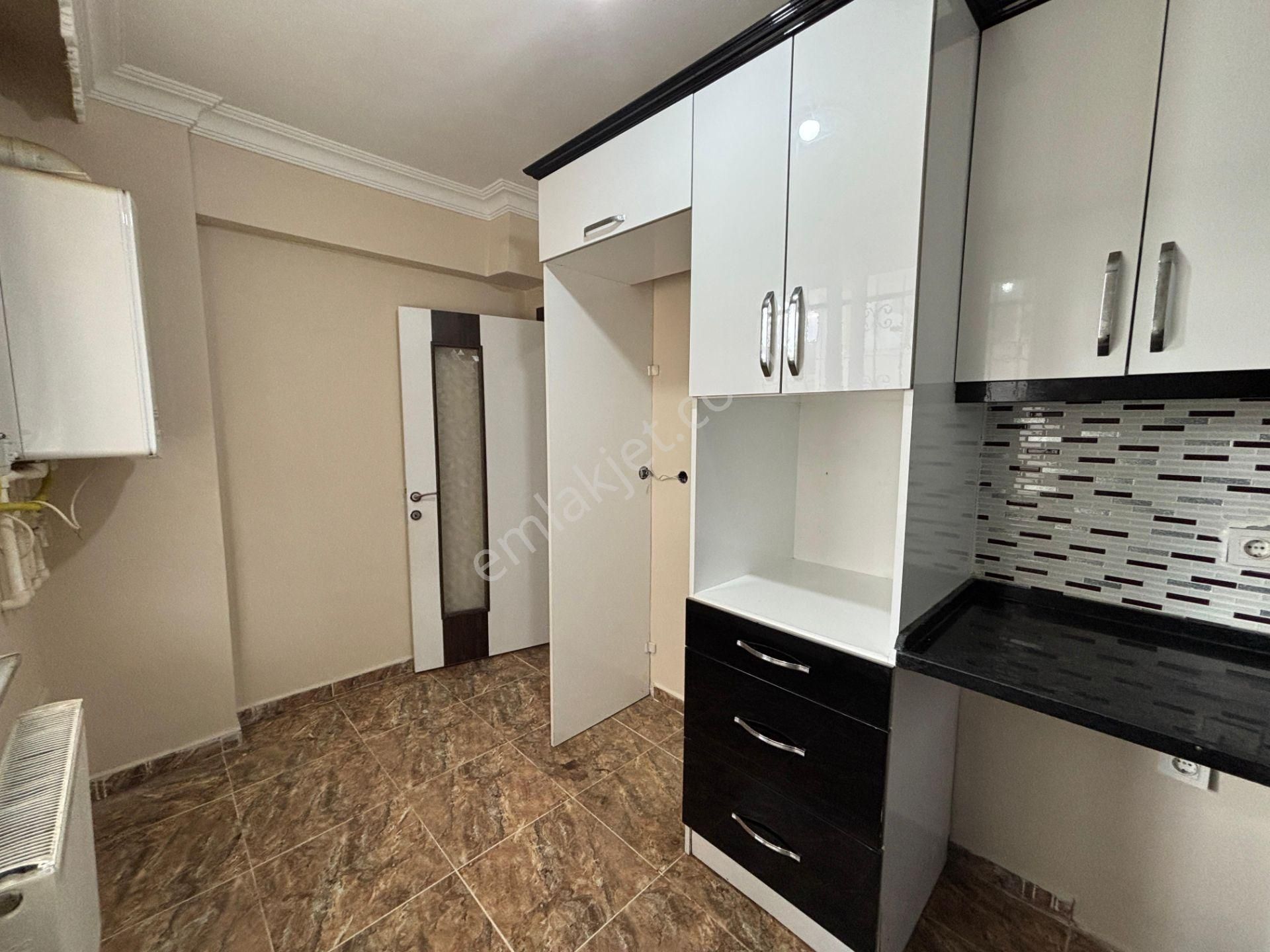 **eryıldız Gayrimenkul'den**istasyon Mah.kiralık 2+1 Bahçe Katı - Görsel 10