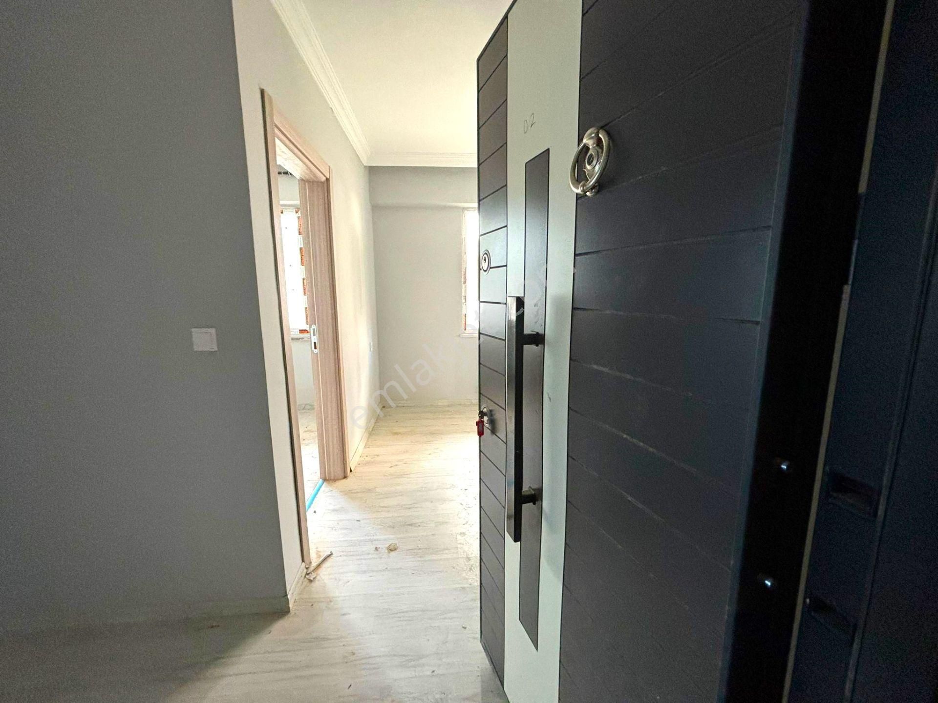 **eryıldız Gayrimenkul'den**gültepe Mah.iskanlı 2+1 Y.giriş Ön Cephe - Görsel 20