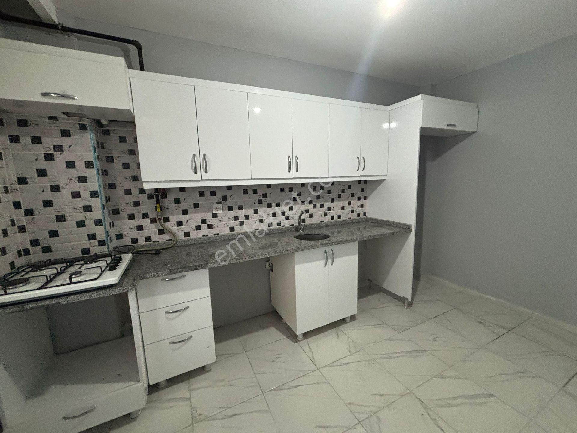 **eryıldız Gayrimenkul'den Tapu Dairesi Yanı Kiralık 2+0 Yüksek Giriş - Görsel 15