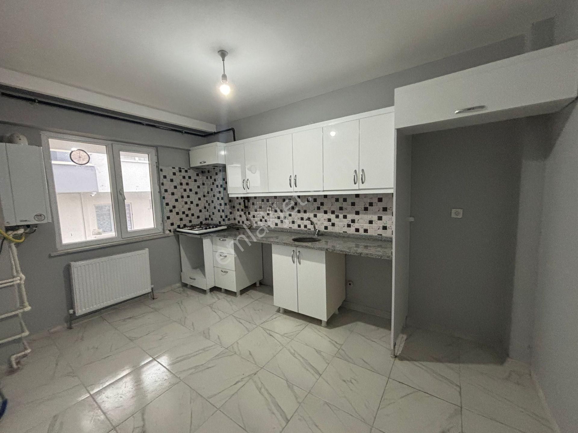 **eryıldız Gayrimenkul'den Tapu Dairesi Yanı Kiralık 2+0 Yüksek Giriş - Görsel 11