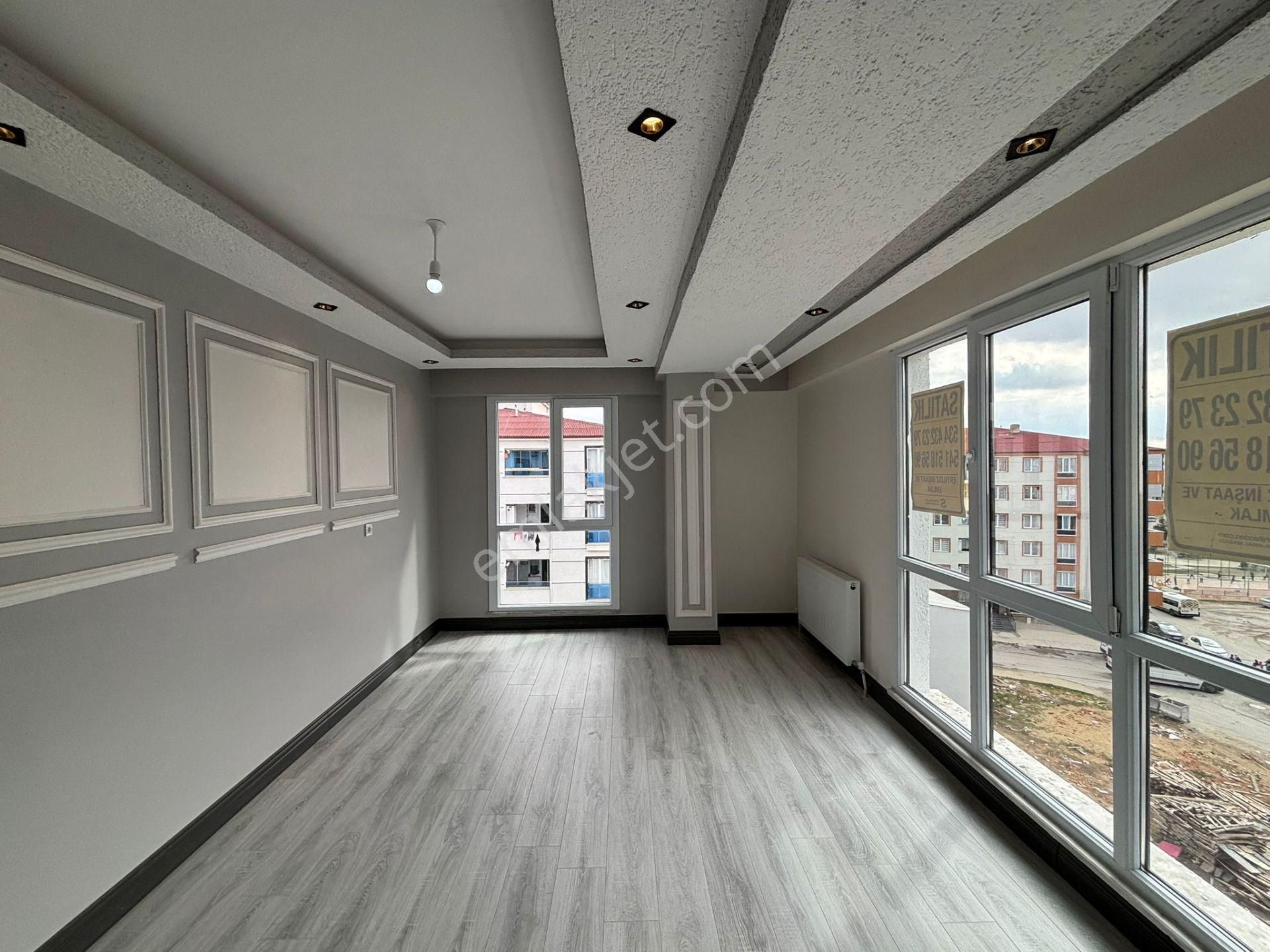 **eryıldız Gayrimenkul'den**atatürk Mah.kiralık Ful+ful Lüx 2+1 - Görsel 2