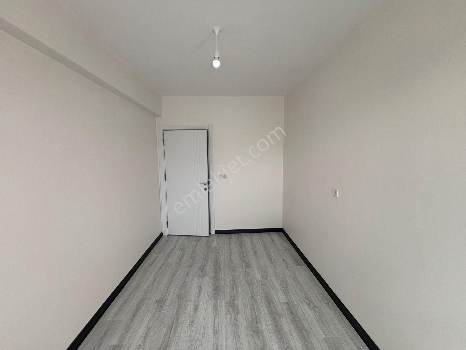 **eryıldız Gayrimenkul'den**atatürk Mah.kiralık Ful+ful Lüx 2+1 - Görsel 23