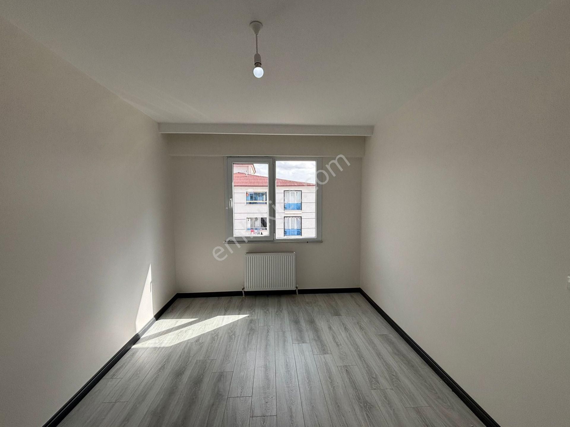 **eryıldız Gayrimenkul'den**atatürk Mah.kiralık Ful+ful Lüx 2+1 - Görsel 24