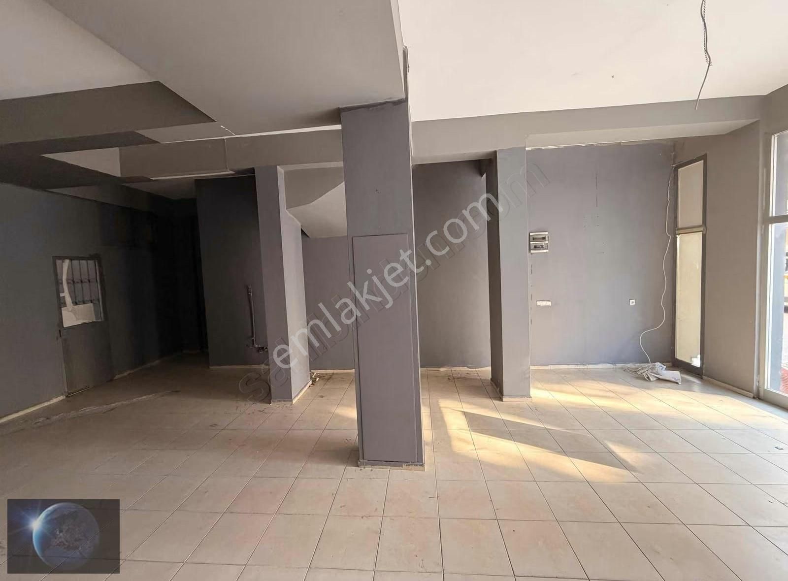 Buca Göksu Mah. İşlek Caddede Kiralık Otomatik Kepenkli Dükkan - Görsel 12