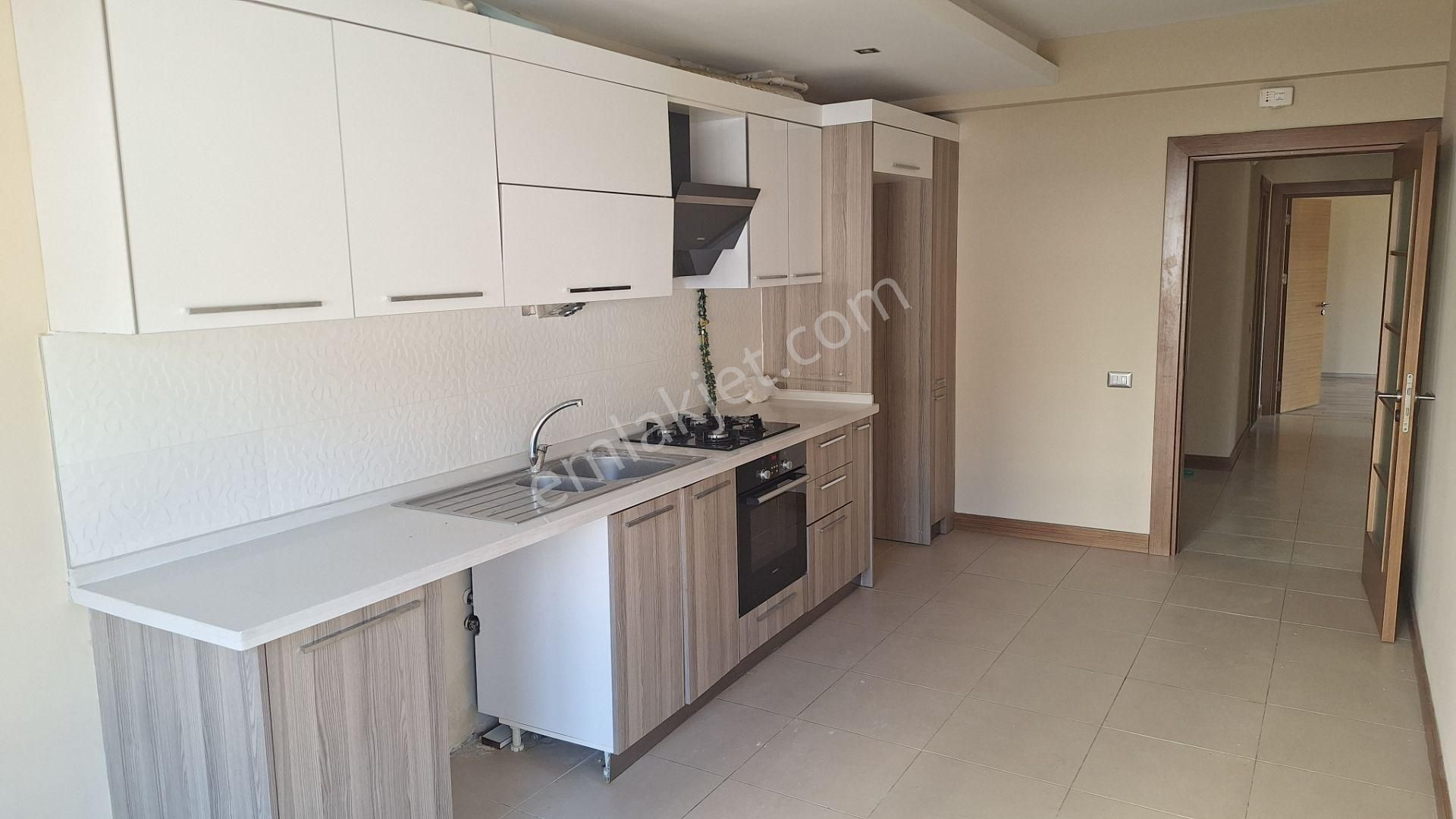 Century 21 Vizyon'dan Terrace Park Sitesinde 3+1 Lüks Kiralık Daire - Görsel 24