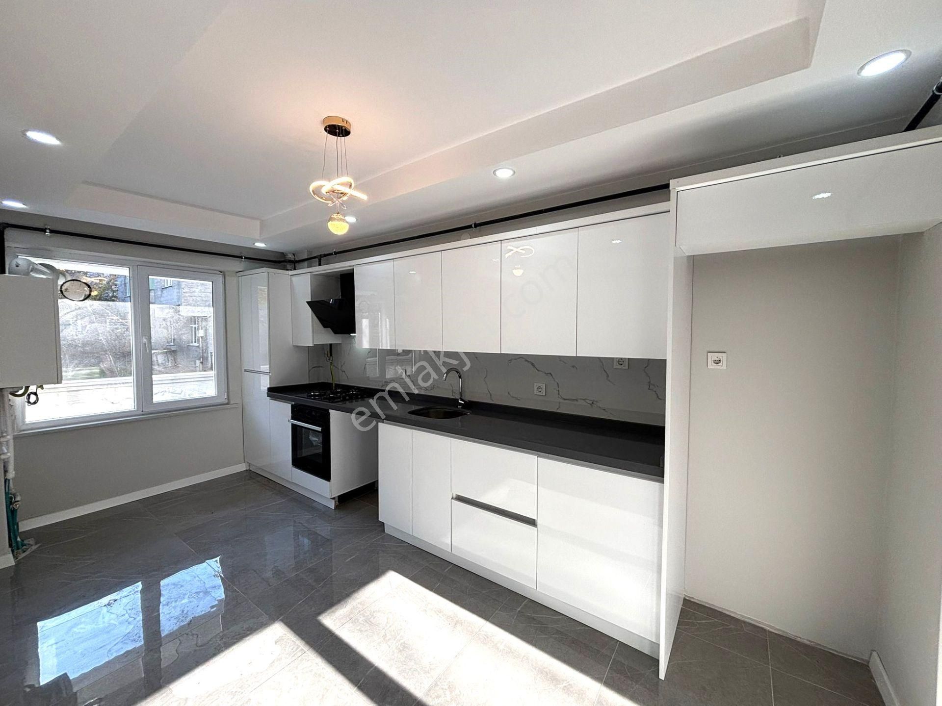 **eryıldız Gayrimenkul'den**gültepe Mah.iskanlı Kiralık Lüx 2+0 Yüksek Giriş Daire - Görsel 18