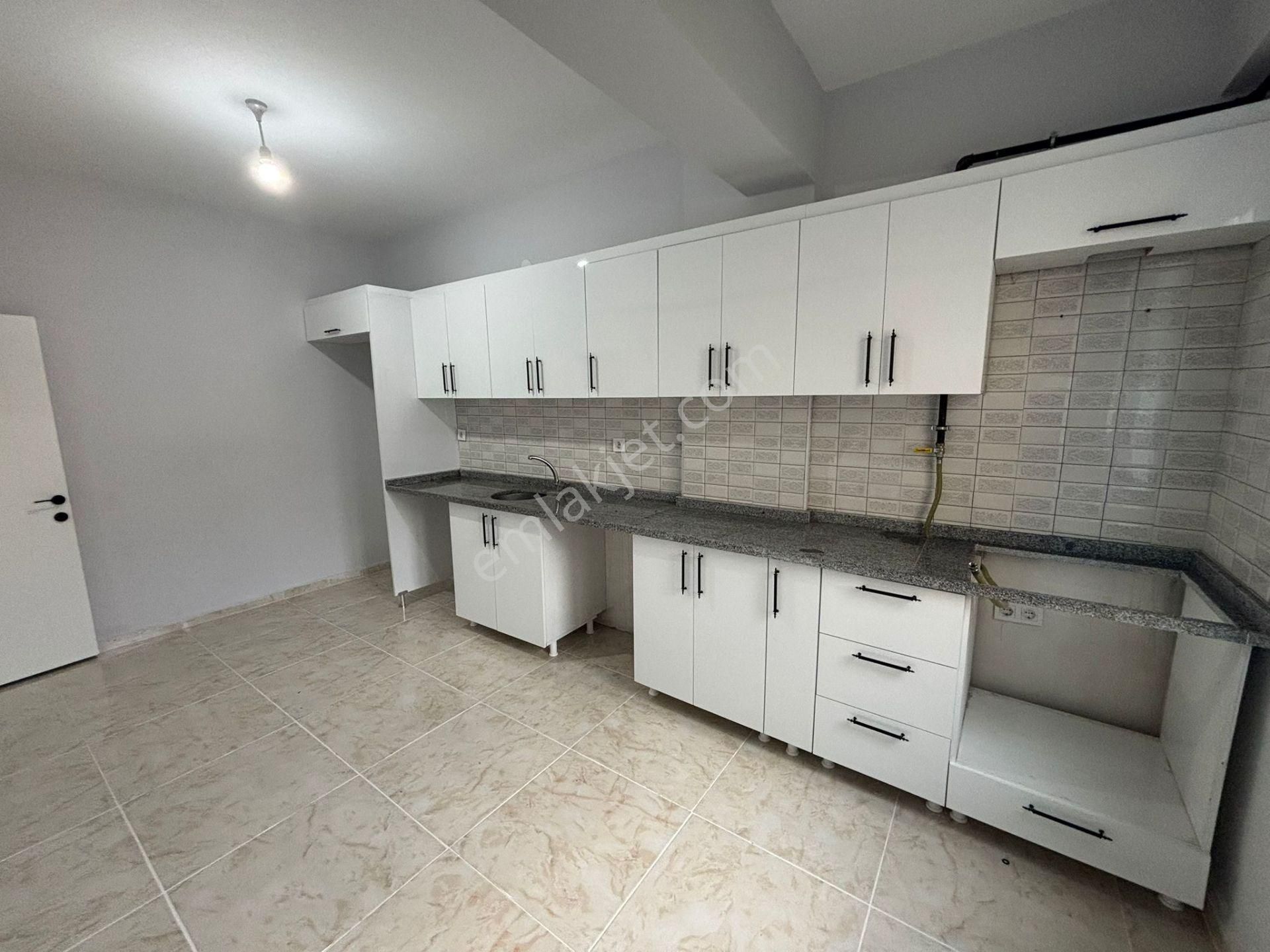 **eryıldız Gayrimenkul'den**namık Kemal Mah.iskanlı Kiralık Lüks 2+1 Daire - Görsel 7