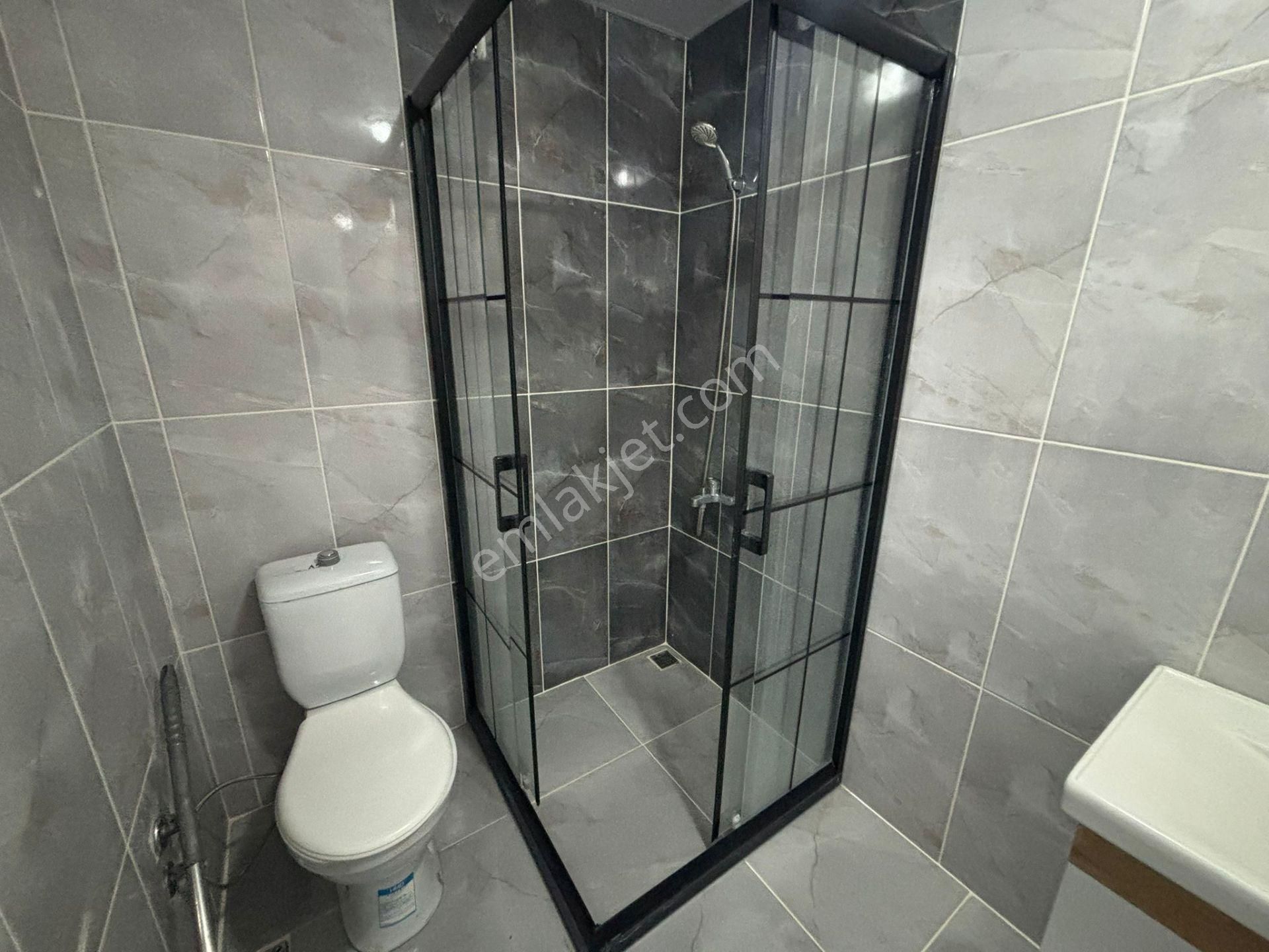 **eryıldız Gayrimenkul'den**namık Kemal Mah.iskanlı Kiralık Lüks 2+1 Daire - Görsel 23