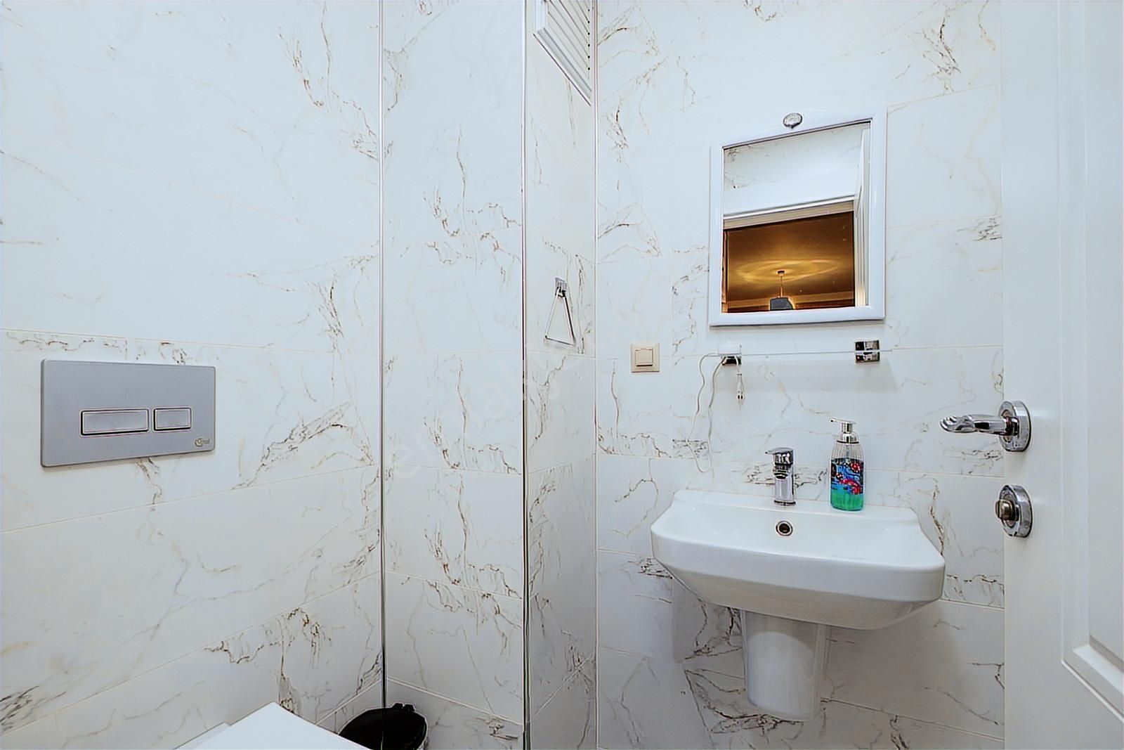 Remax Advantage'den Alpış Aden House'da Satılık 3,5+1 Daıre - Görsel 28