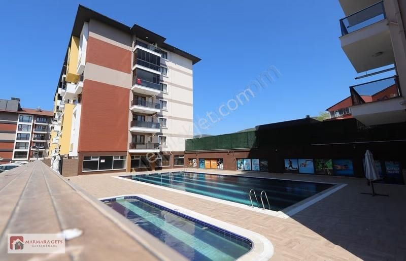 Marmara Gets -türköz Park Sitesi Satılık 1+1 Ayrı Mutfaklı Daire