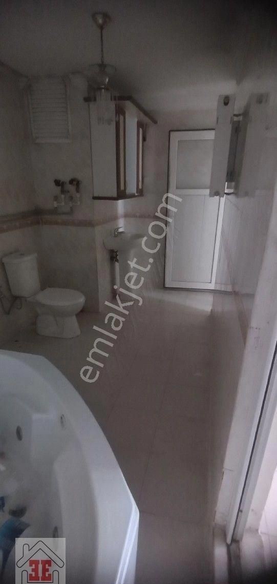 Asil Evim Emlak'tan Satılık 3+1 Göbek Kat Daire - Görsel 4