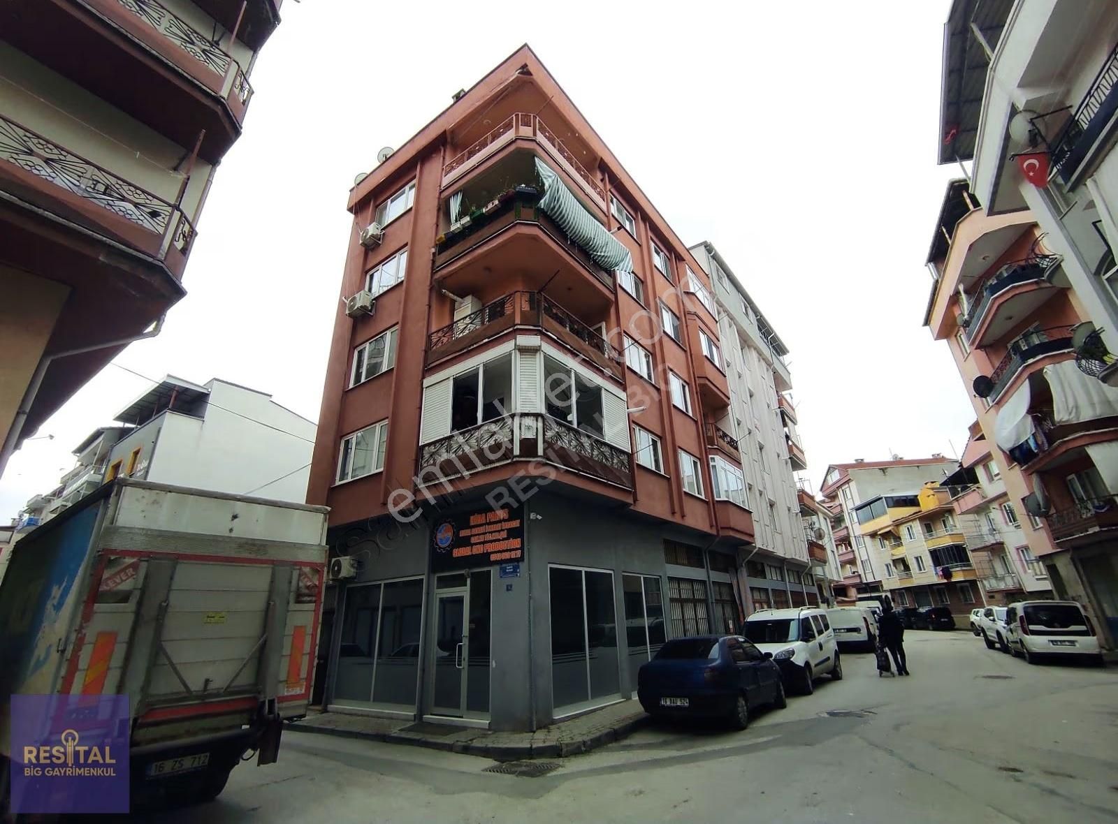 Gemlik Orhangazi Cad 2+1 Satılık Daire Resital Big Gayrimenkulde
