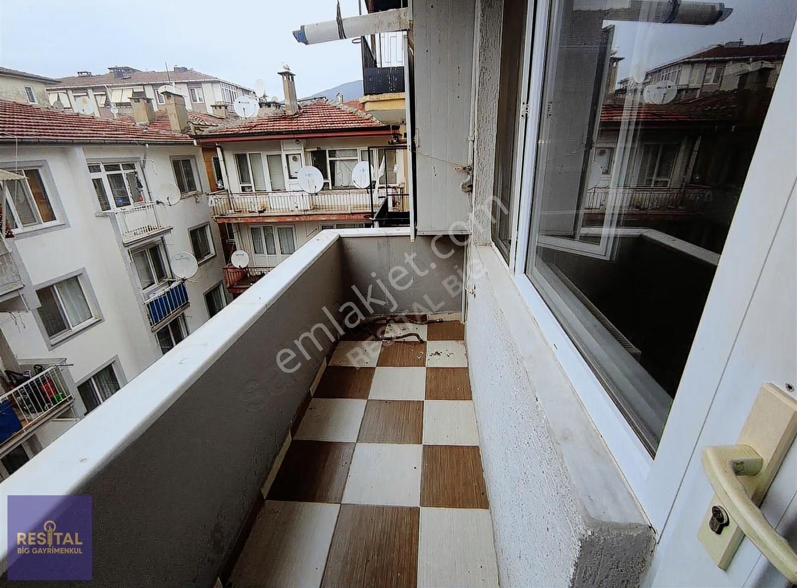 Gemlik Merkezde 3+1 Kiralık Daire Resital Big Gayrimenkulde - Görsel 13