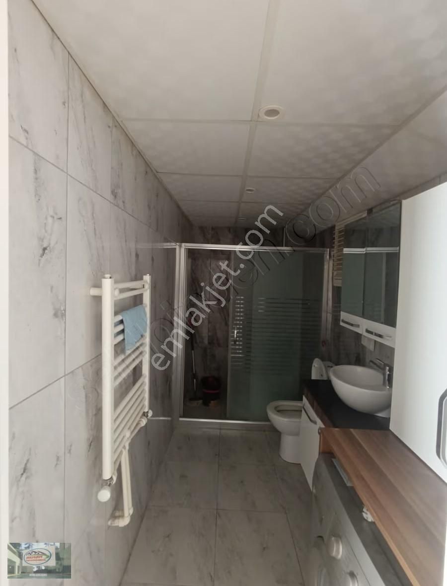 Akman Gayrimenkulden Muradiye 'de 1+1 Arakat Eşyalı Satılık - Görsel 2