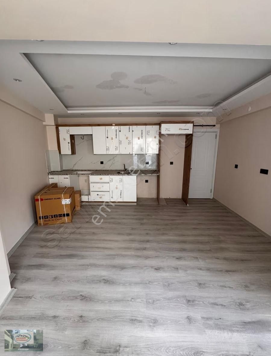 Akman Gayrimenkul'den Muradiye'de Satılık 2+1 Sıfır Daire