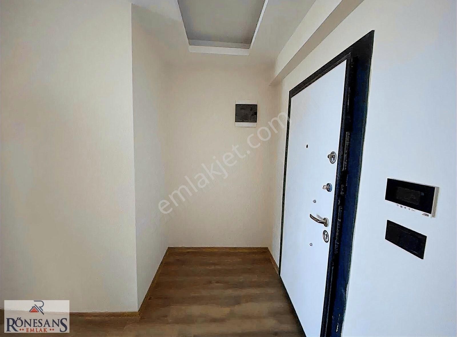 Rönesans Emlak'tan Satlık 1+1 - Görsel 10