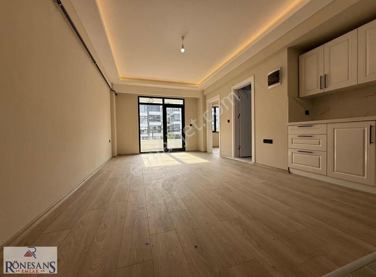 Rönesans Emlak'tan Mevlana Mahallesinde Geniş 1+1 - Görsel 9