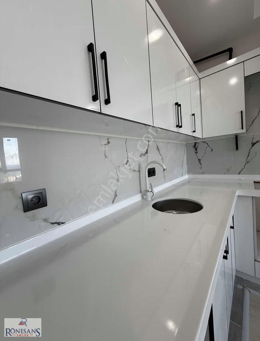 Rönesans Emlak'tan Ful Deniz Manzaralı Ful Kredili 2+1 - Görsel 7