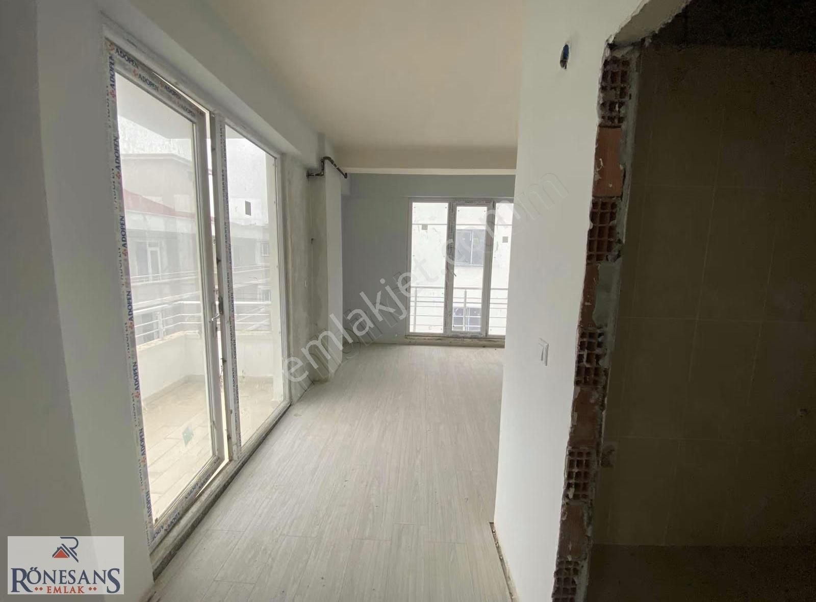 Rönesans Emlak'tan Satılık 1+1 Daire - Görsel 2