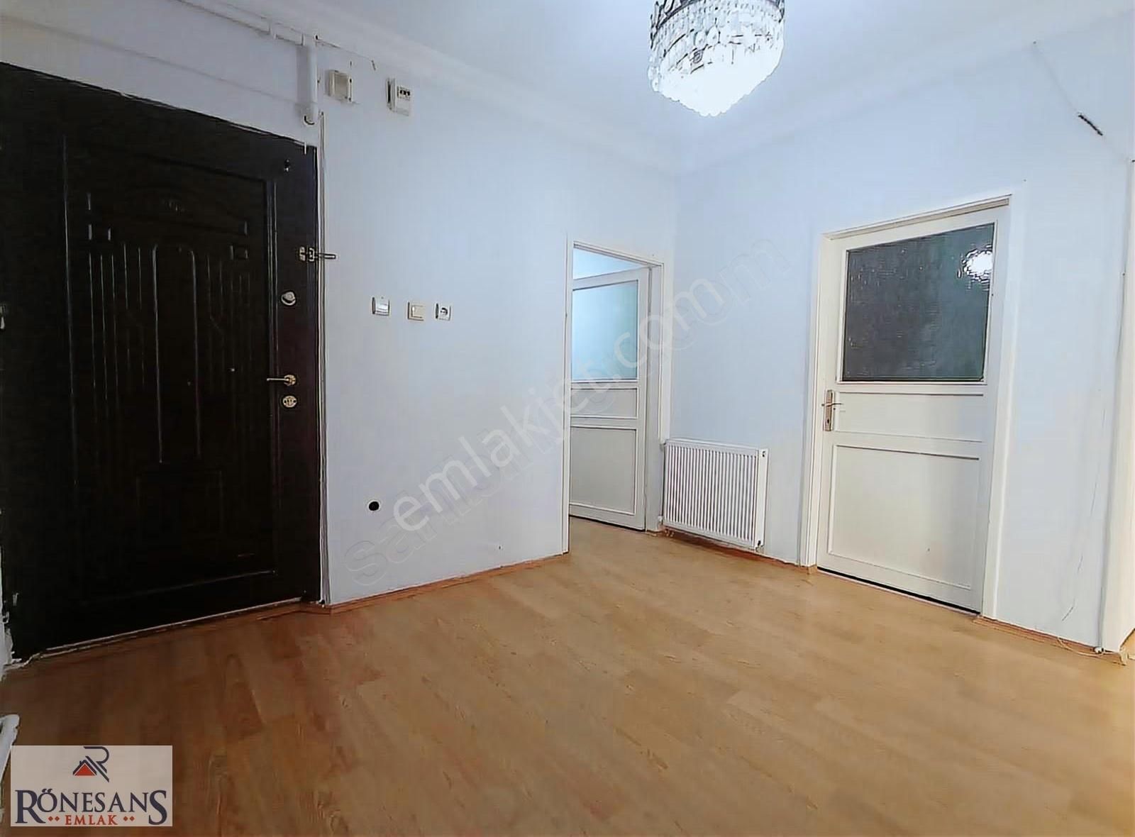 Rönesans Emlak'tan Şehrin Merkezinde Satılık 2+1 - Görsel 18