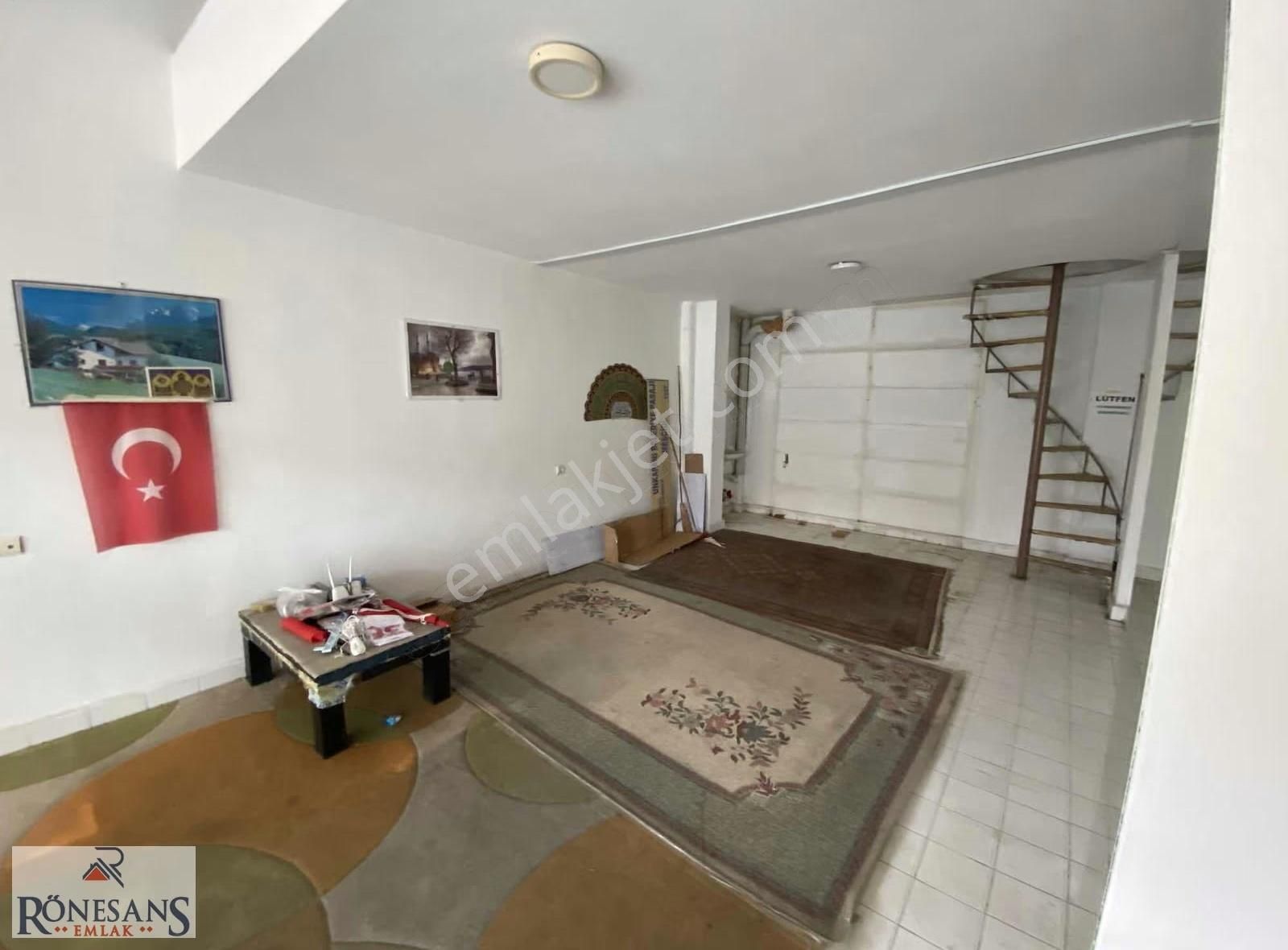 Rönesans Emlak'tan Satılık Dükkan - Görsel 5