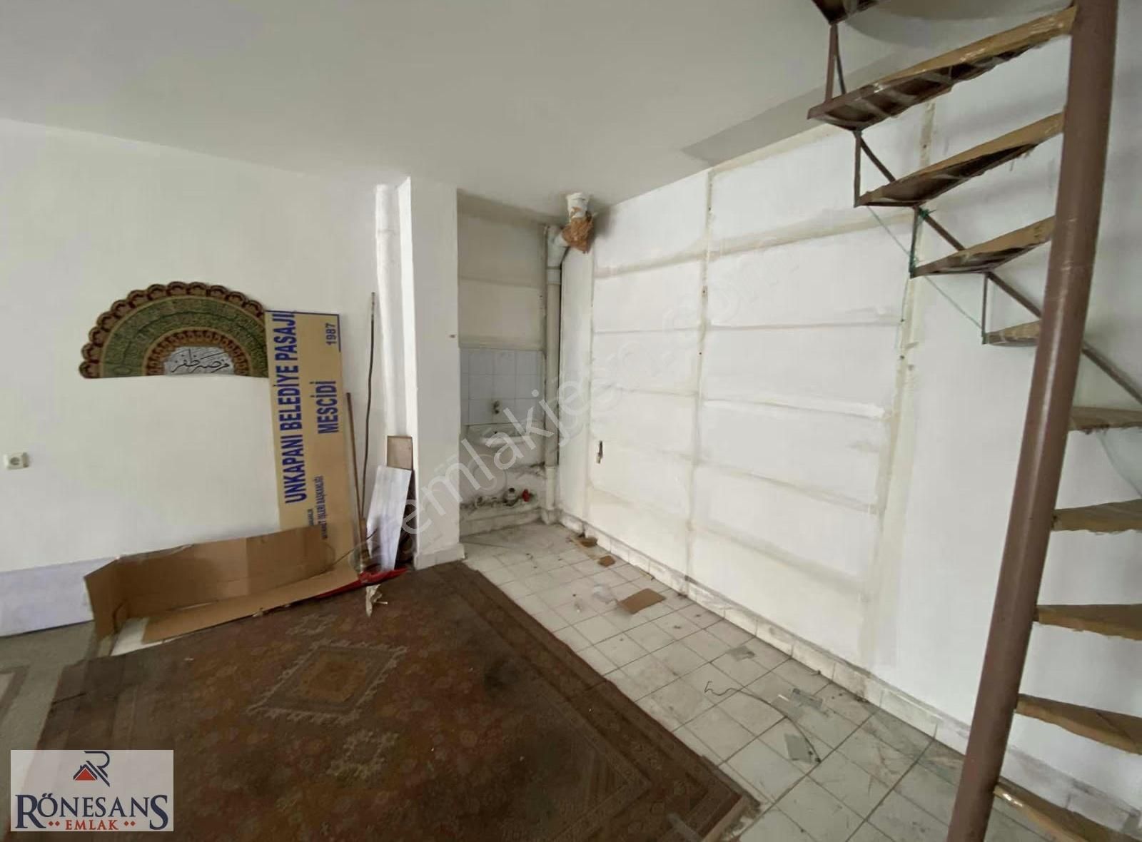 Rönesans Emlak'tan Satılık Dükkan - Görsel 6