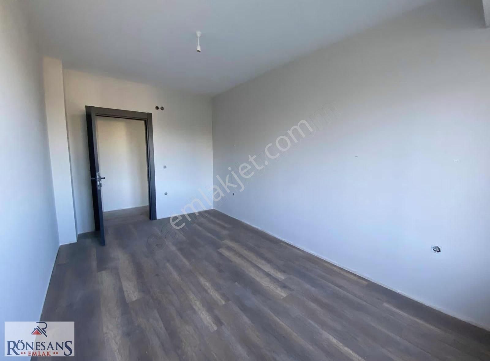 Rönesan Emlak'tan Satılık 2+1 Daire - Görsel 29