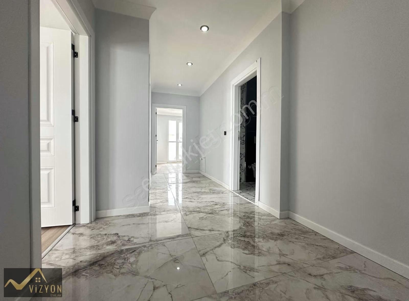 Vizyon Emlak'tan Yerden Isıtmalı 5+1 Ultra Lüks Ç.duleks - Görsel 17