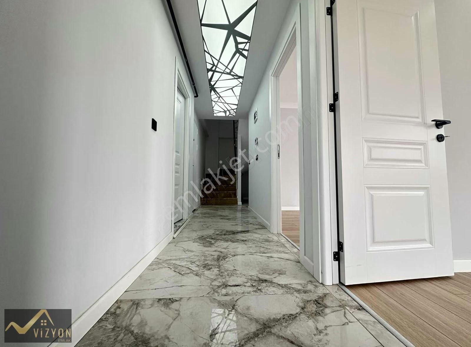 Vizyon Emlak'tan Yerden Isıtmalı 5+1 Ultra Lüks Ç.duleks - Görsel 11