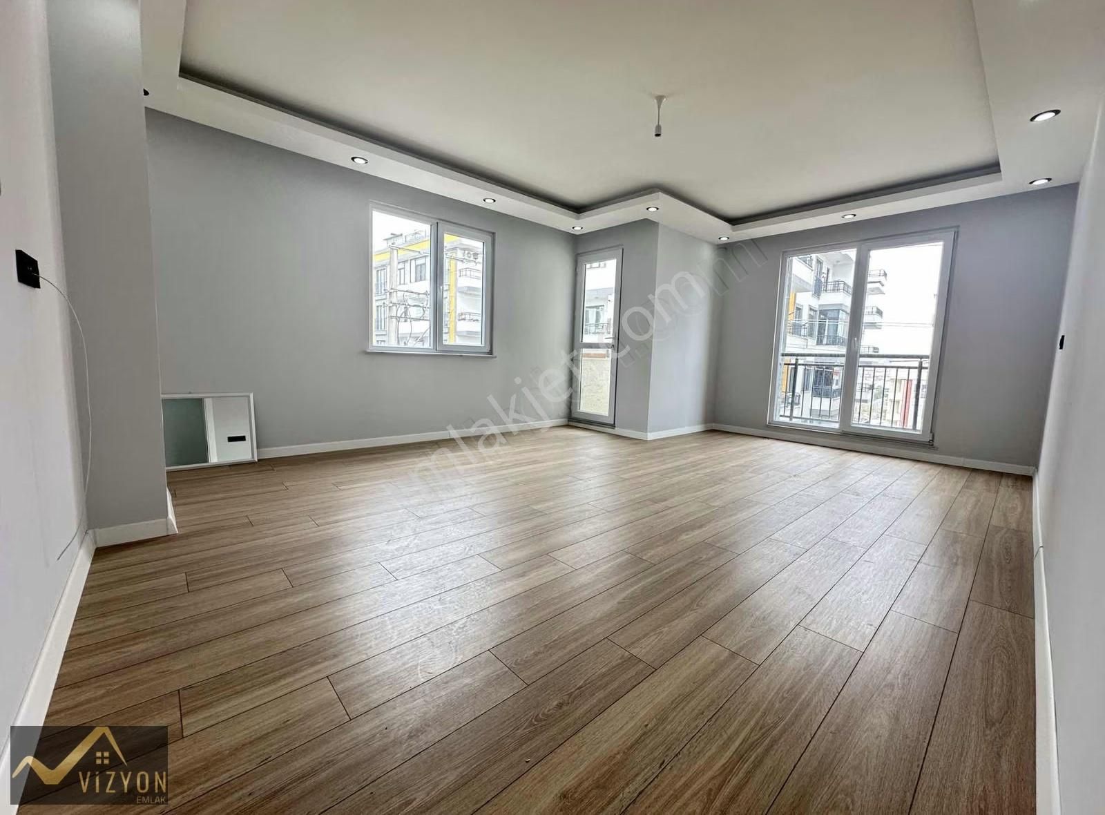 Vizyon Emlak'tan Yerden Isıtmalı 5+1 Ultra Lüks Ç.duleks