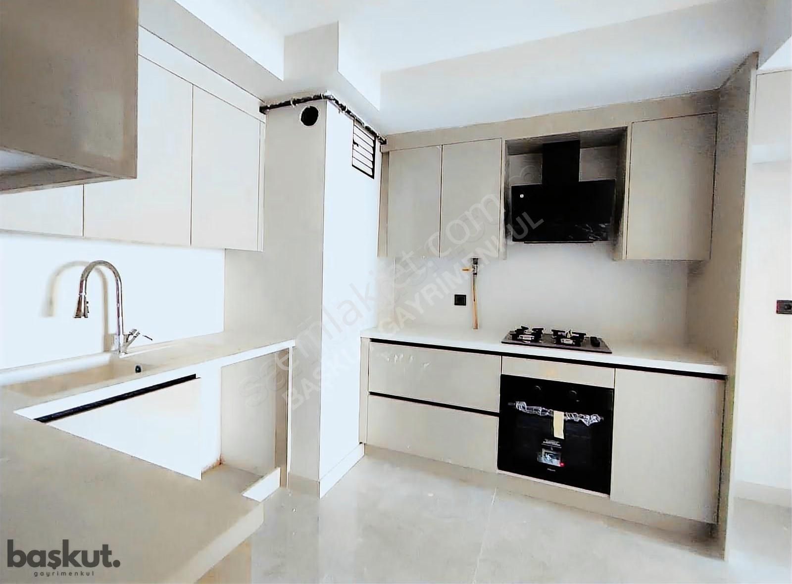 Başkut Emlak'tan İmbatlı'da Merkezi Konumda Kiralık 2+1 Daire - Görsel 10