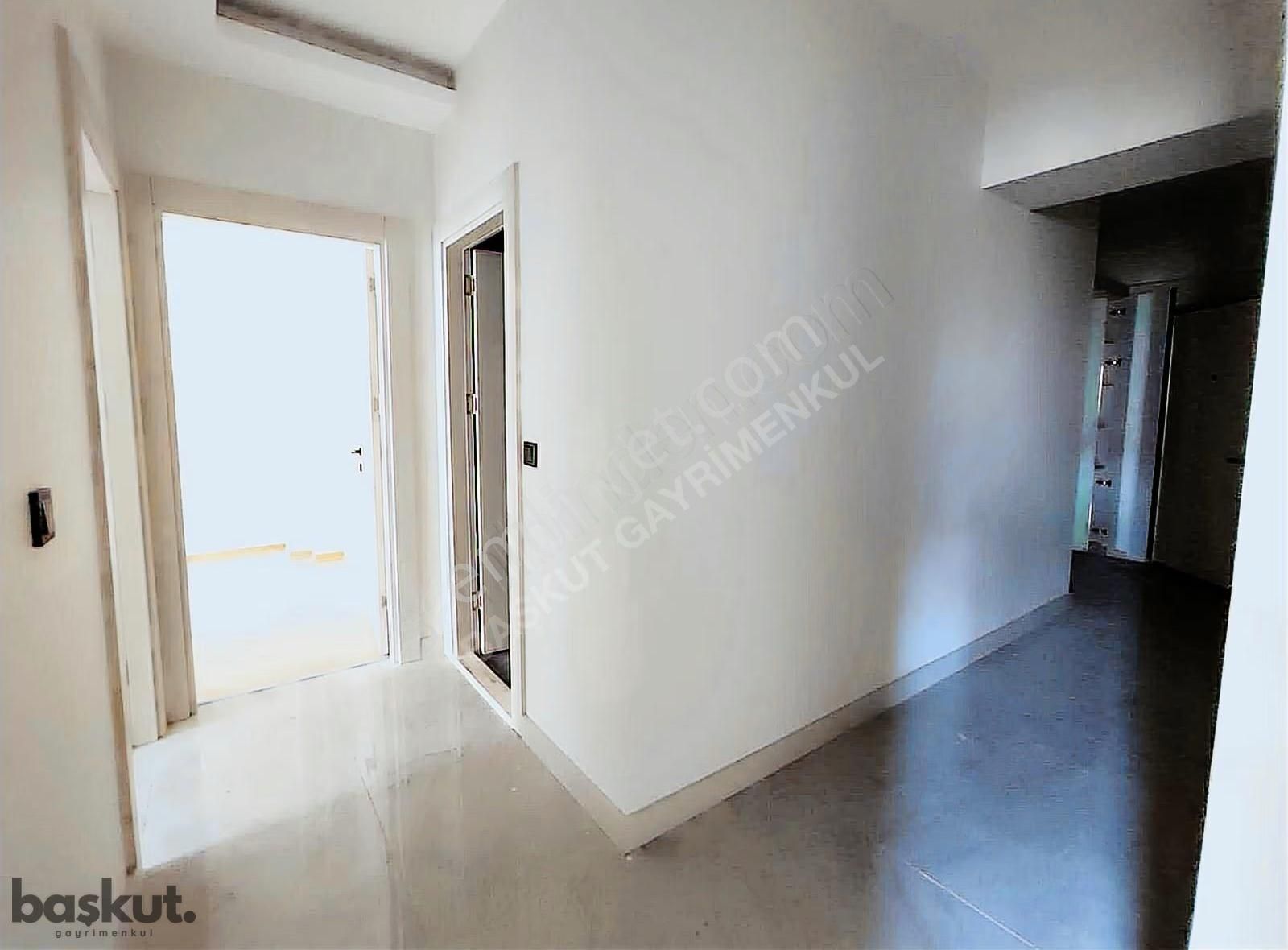 Başkut Emlak'tan İmbatlı'da Merkezi Konumda Kiralık 2+1 Daire - Görsel 20
