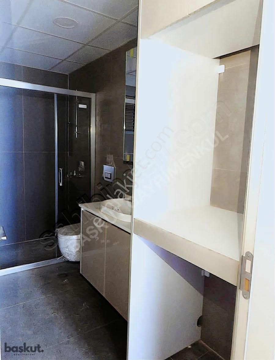 Başkut Emlak'tan İmbatlı'da Merkezi Konumda Kiralık 2+1 Daire - Görsel 18