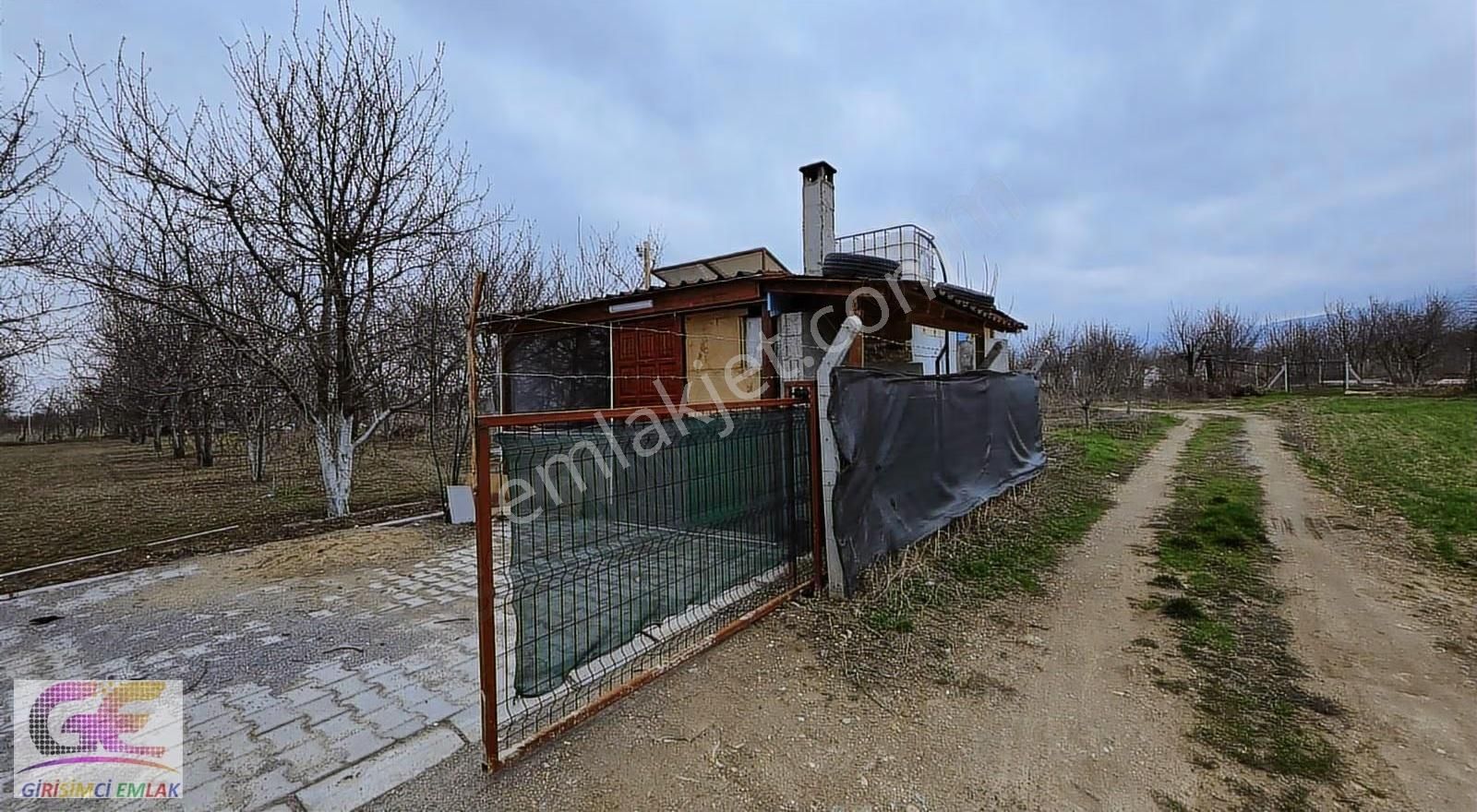 Girişimciden Doğrugözde Satılık Full Yapılı Hobi Bahçesi Ve Evi