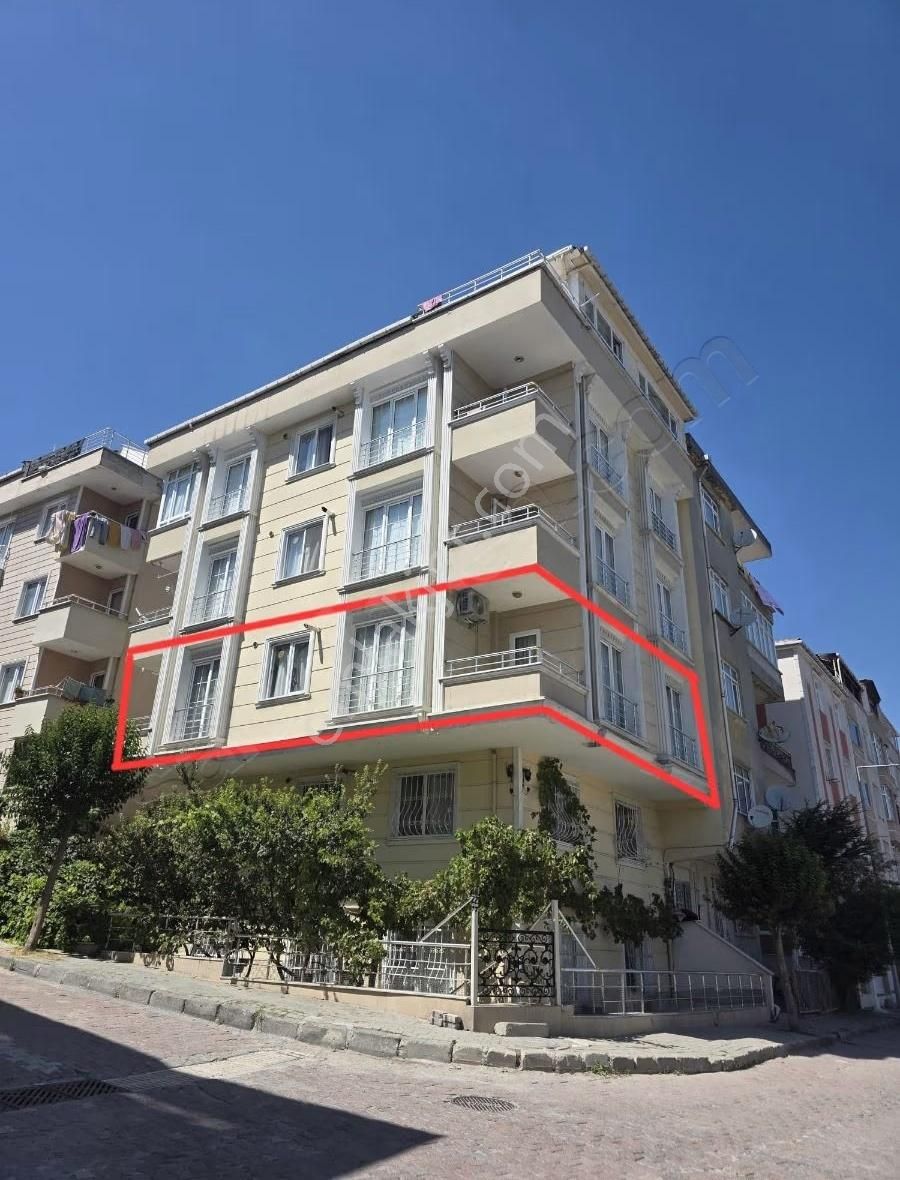 Avcılar Gümüşpala Mahallesinde, Yeni Binada,katta Tek Daire 3+1