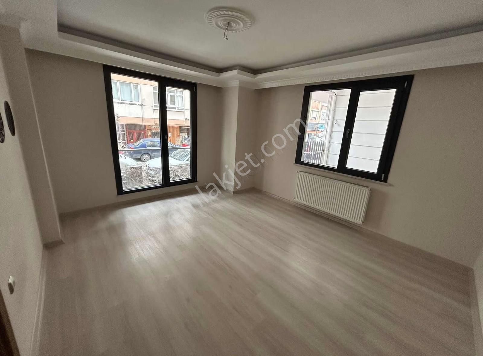 Erdoğan Emlaktan Kiralık 1+1 Şükrübey Metrobüs Yanında Y.giriş