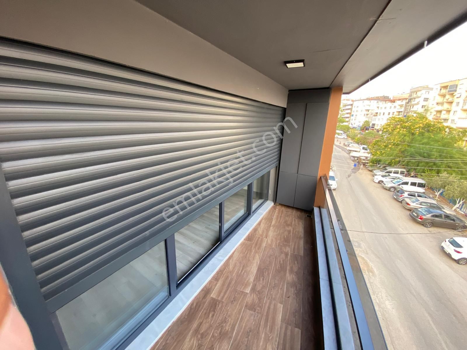 Bornova Merkezde Satılık Lüx Dublex - Görsel 8