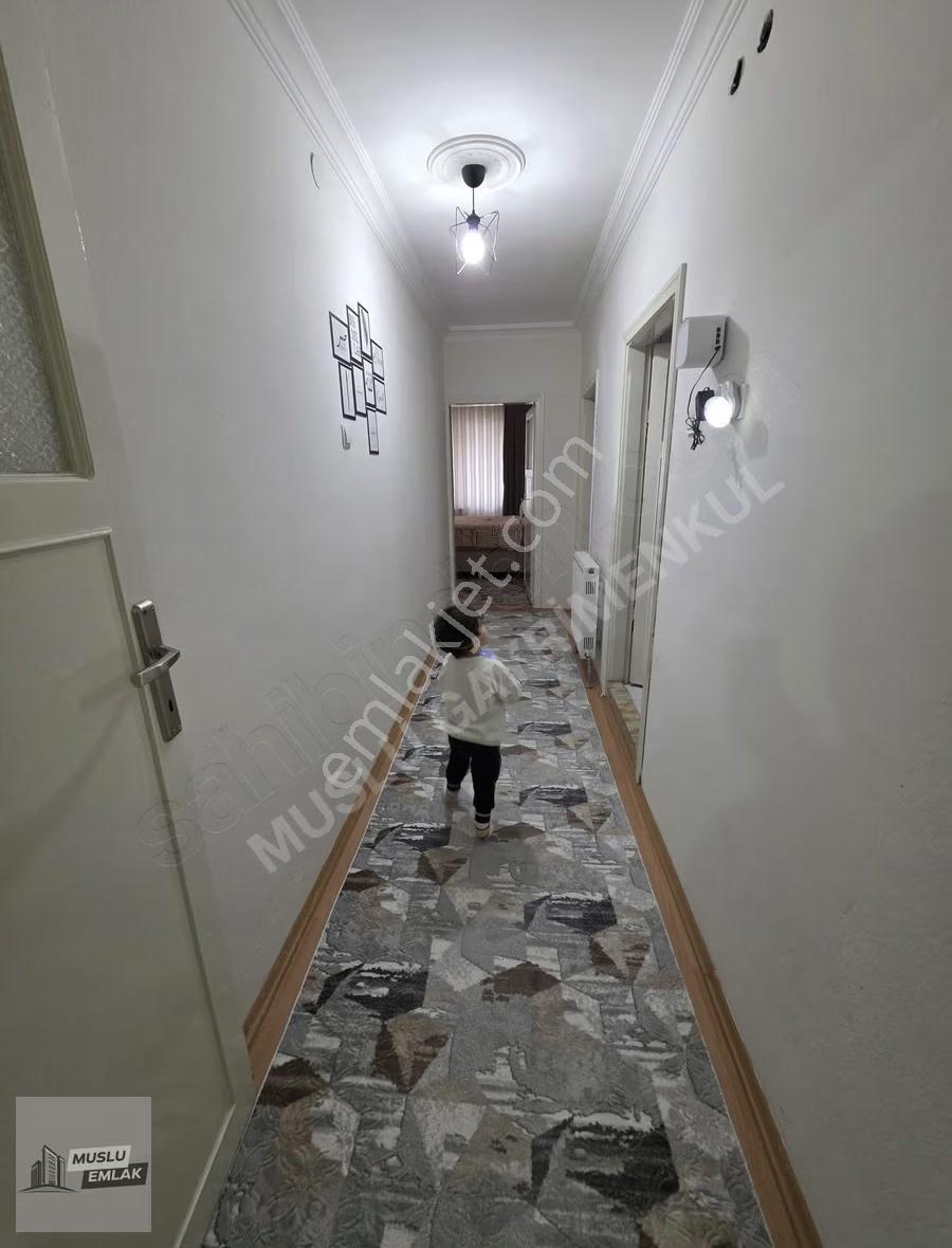 Muslu Gym-bahçelievler Mevkiinde 3+1 155m2 Geniş Arakat Daire - Görsel 4