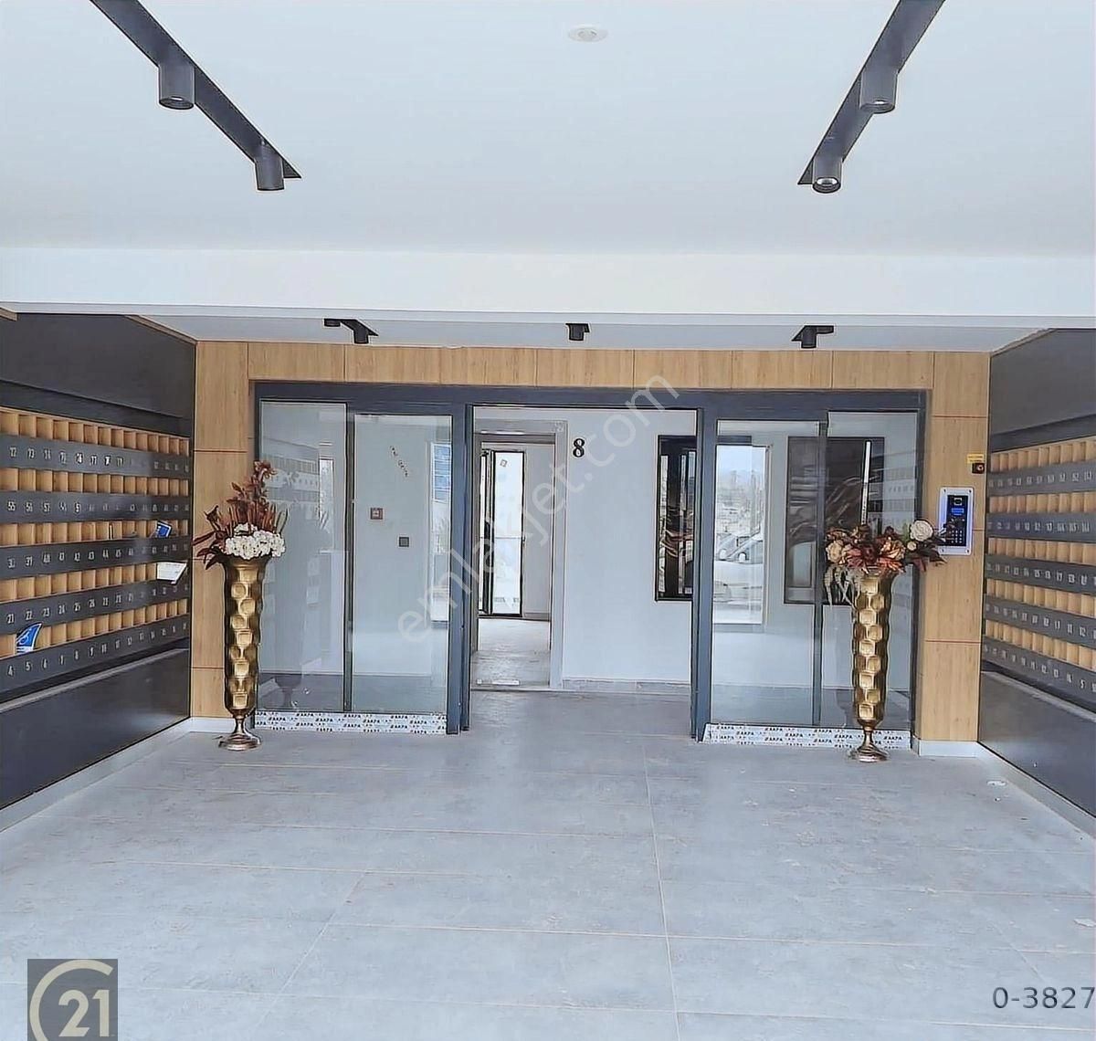 Havalimanı Yakını Joven Port Kiralık 1+1 Ultra Lüxs Sıfır Daire - Görsel 9