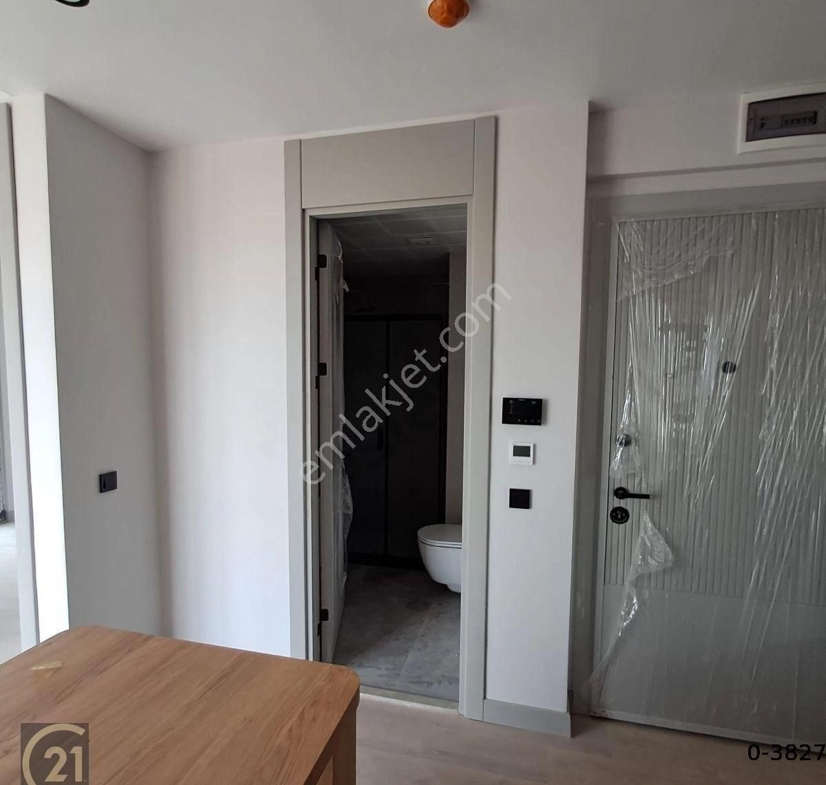 Havalimanı Yakını Joven Port Kiralık 1+1 Ultra Lüxs Sıfır Daire - Görsel 21