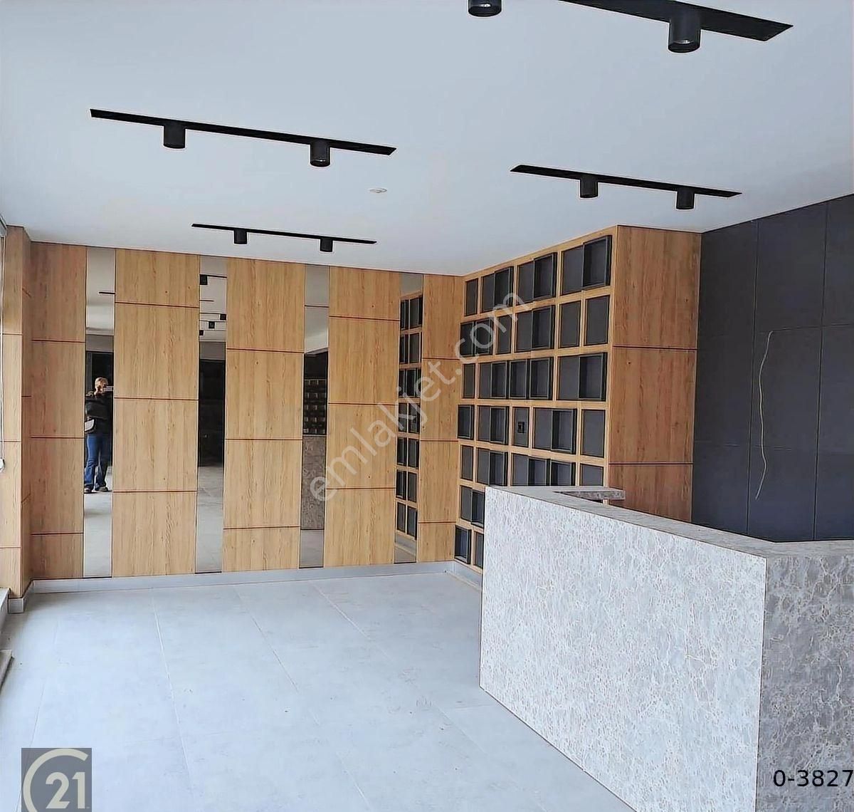 Havalimanı Yakını Joven Port Kiralık 1+1 Ultra Lüxs Sıfır Daire - Görsel 22