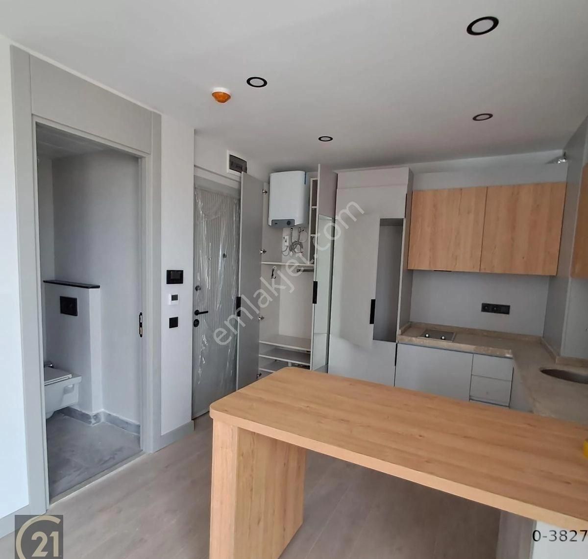 Havalimanı Yakını Joven Port Kiralık 1+1 Ultra Lüxs Sıfır Daire - Görsel 16